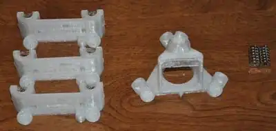 End effector and carriages