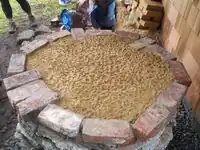 Fig.7 Thermal mass sub-floor consisting of sand/clay mixture