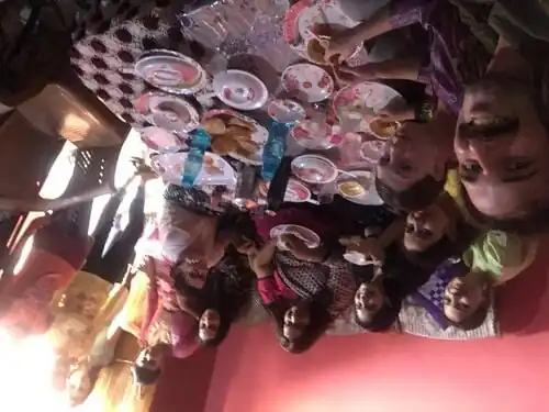 Many community members invited us to their homes for tea or lunch