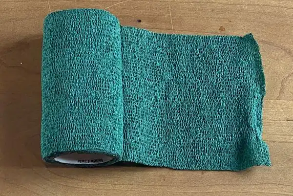 Self Adherent cohesive bandage aka vetwrap