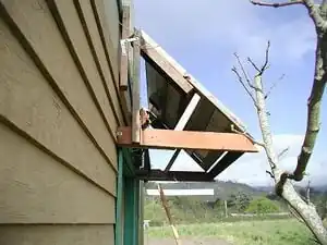 Troubleshooting the AEF photovoltaic system Troubleshooting, repairing, testing and maintaining a preexisting off-grid photovoltaic system