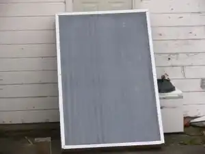 Solar heating box A passive solar heating box