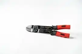 Wire cutter/stripper/crimper[12]