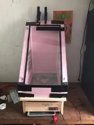 Desalination Device Desalination Device used to capture condensation to display the change from evaporated water to condensed water